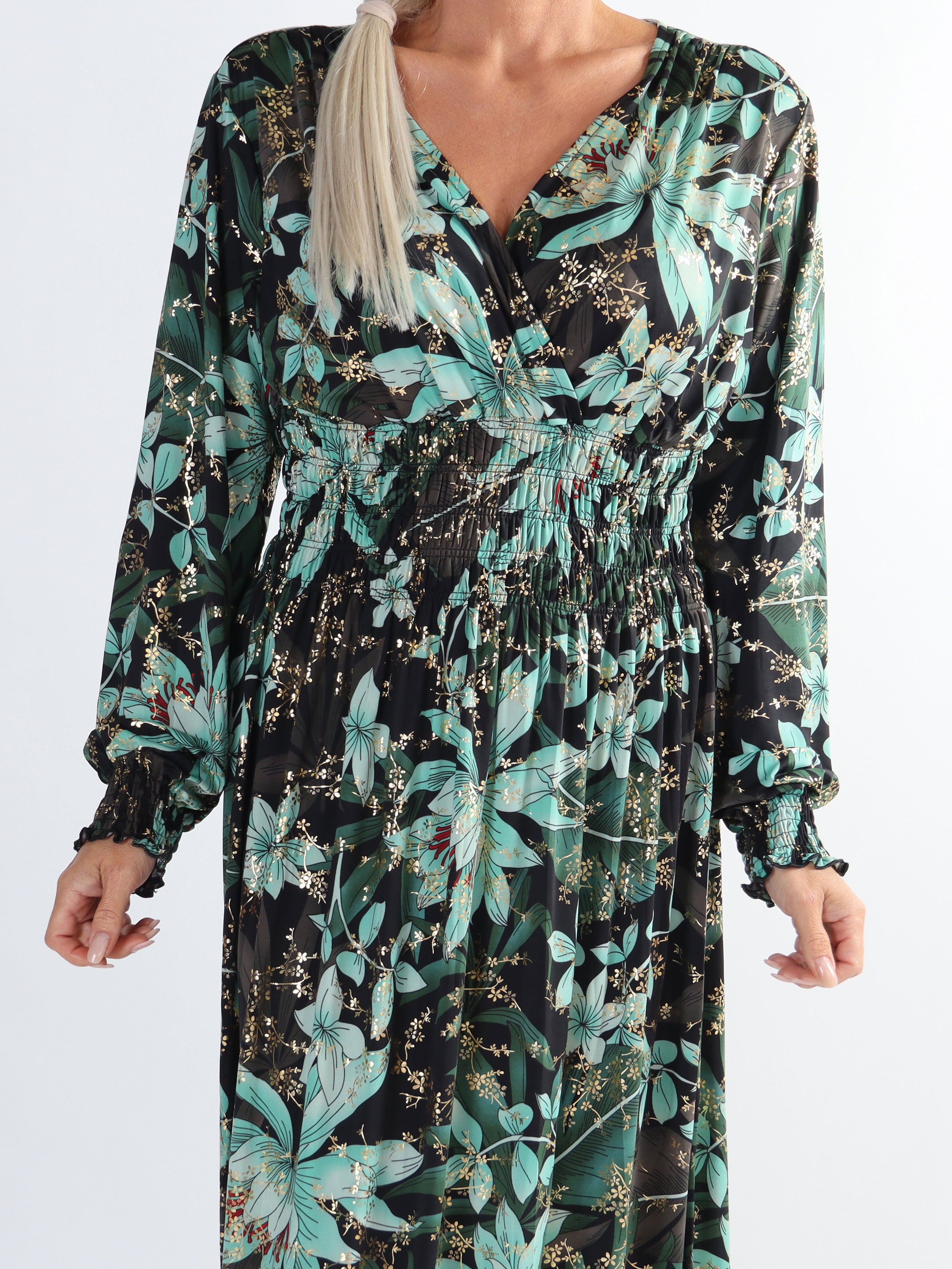 Pams L/S - Plus size elastisk kjole i krølfrit stof med lange ærmer